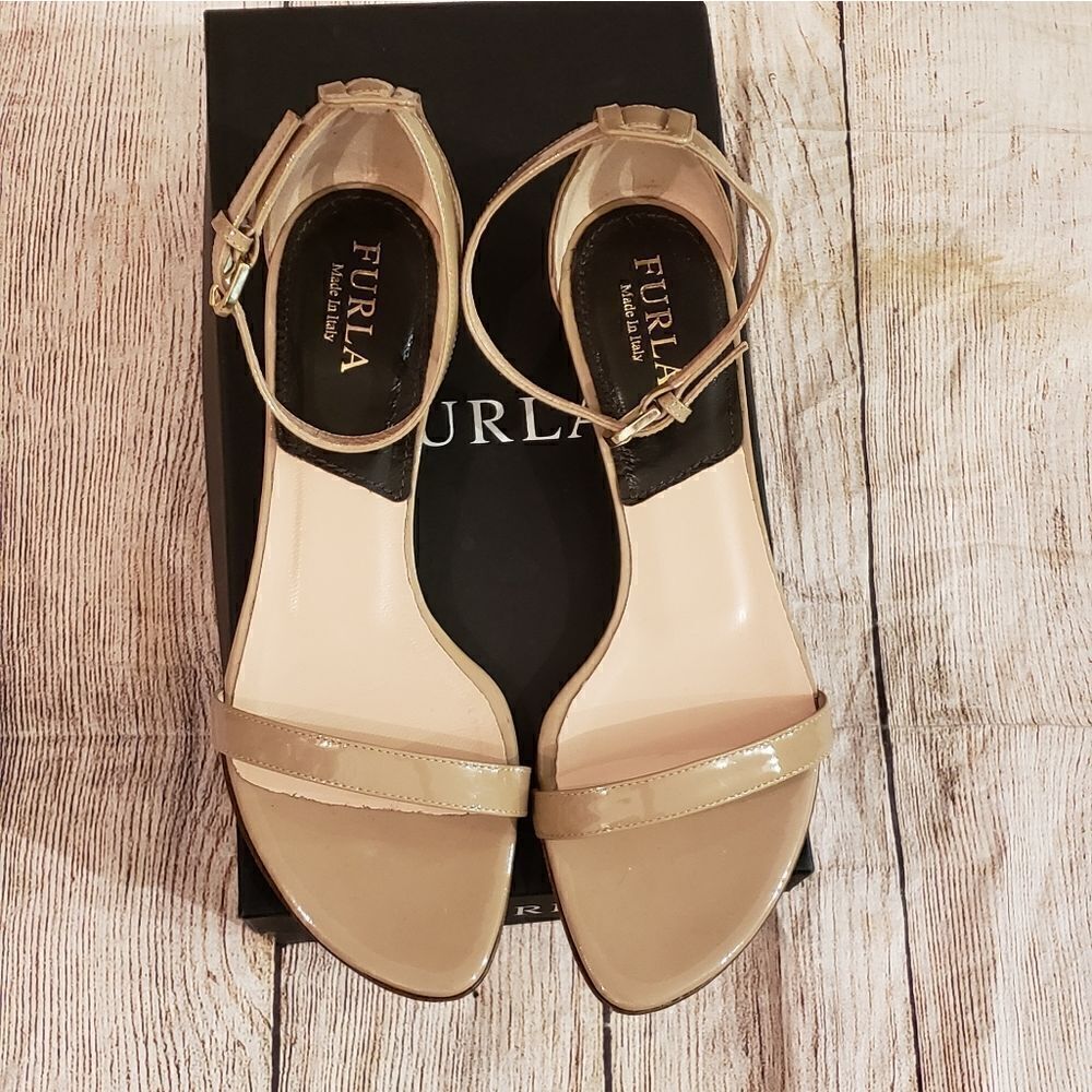 Furla Wedge - Picture 4 of 15